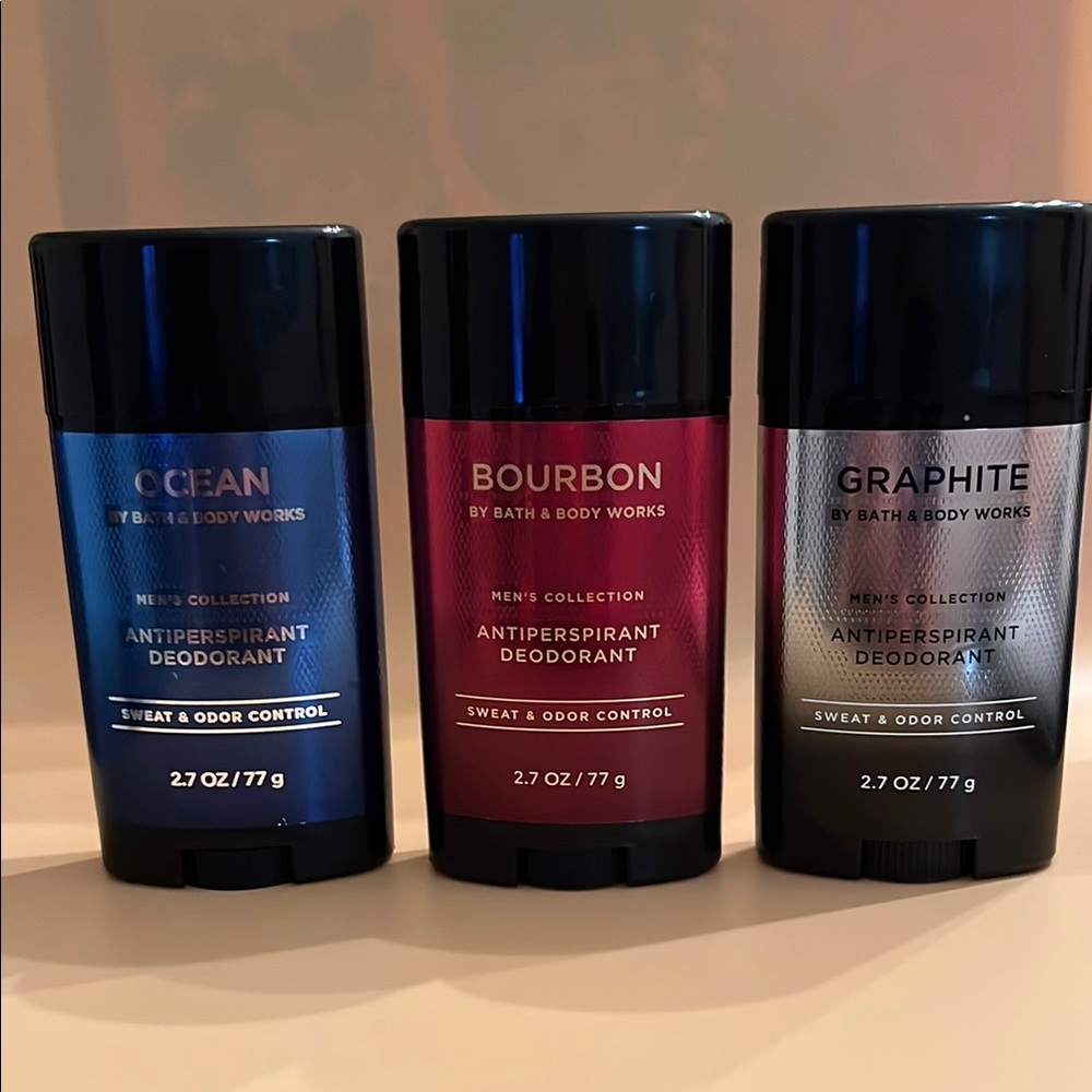 Bath & Body Works Grooming Set Blue and Red
